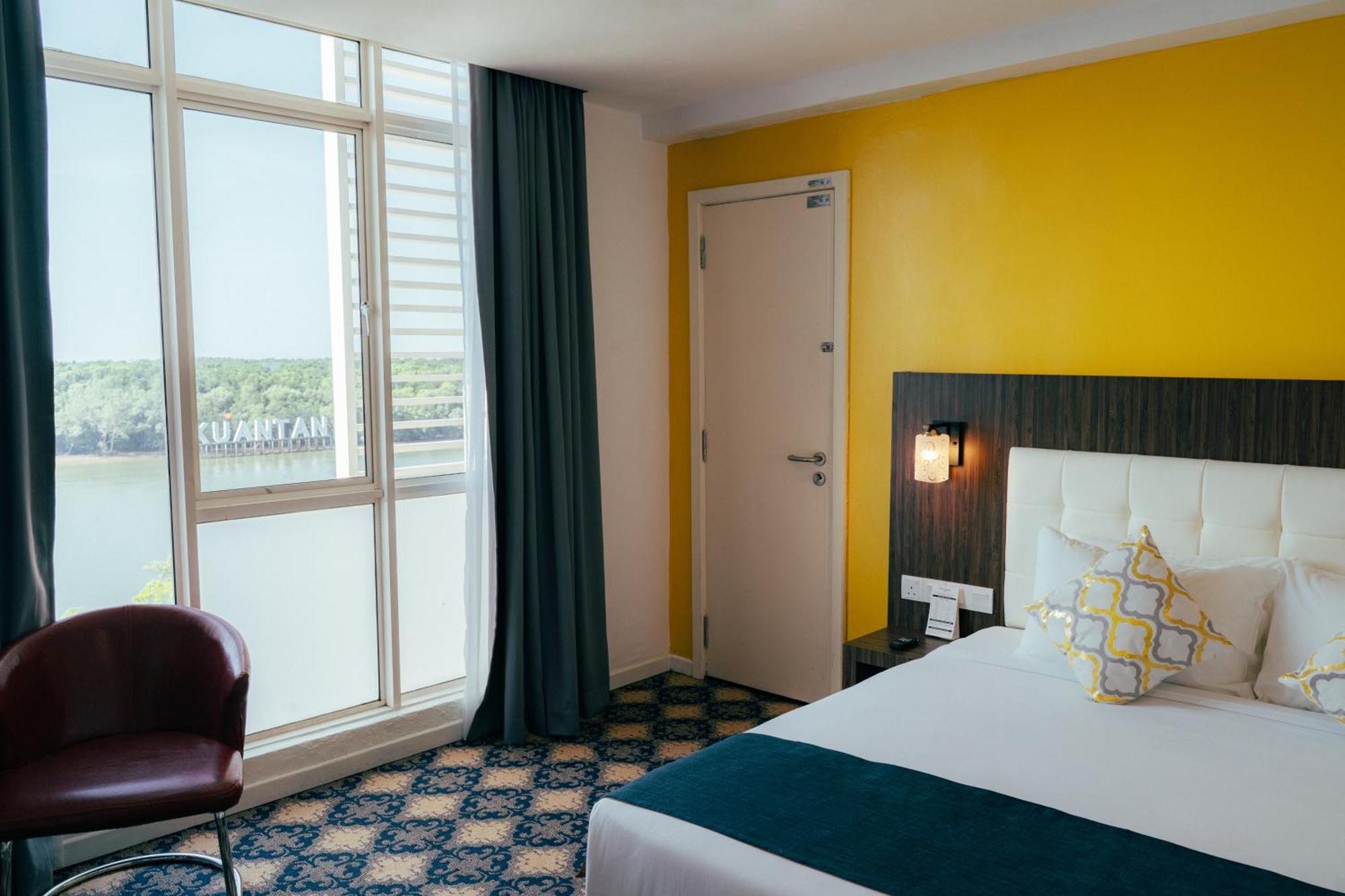 Hotel Sentral @ Riverview Centre 3*